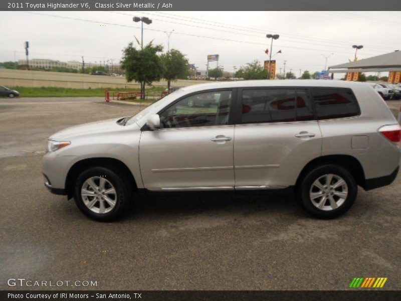 Classic Silver Metallic / Ash 2011 Toyota Highlander V6