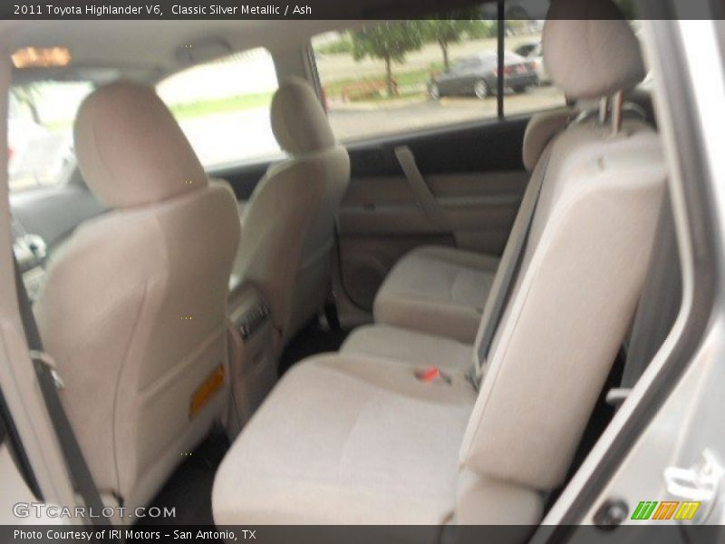 Classic Silver Metallic / Ash 2011 Toyota Highlander V6