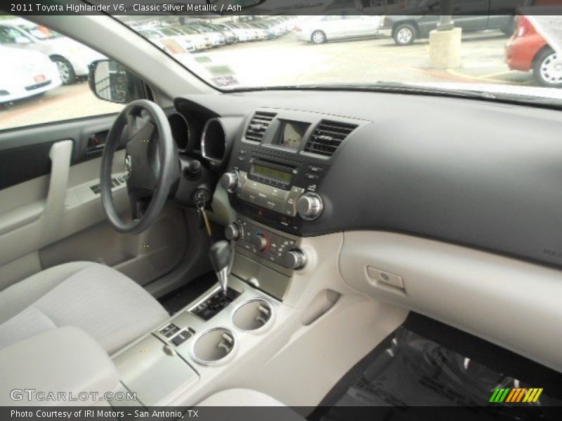 Classic Silver Metallic / Ash 2011 Toyota Highlander V6
