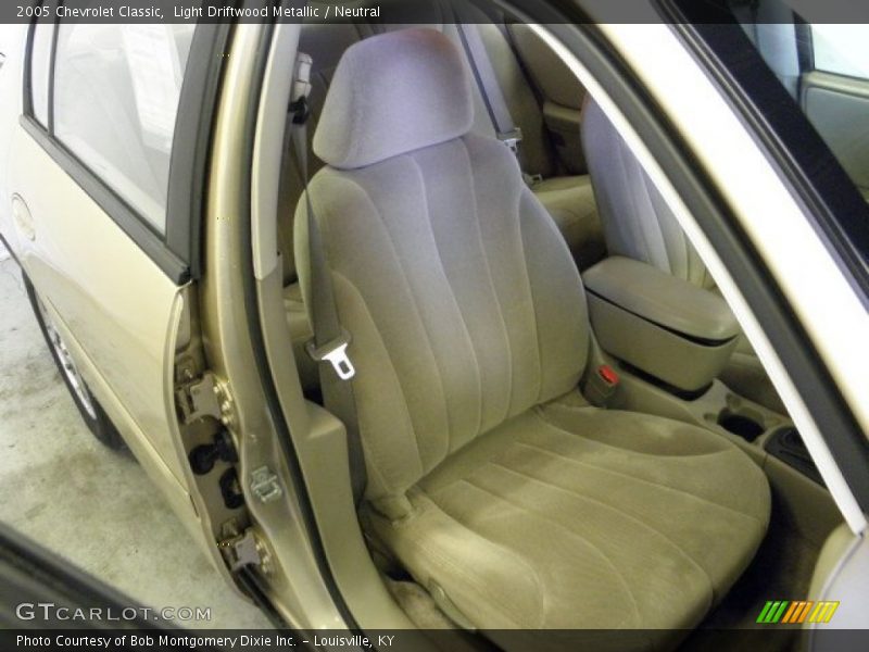 Light Driftwood Metallic / Neutral 2005 Chevrolet Classic