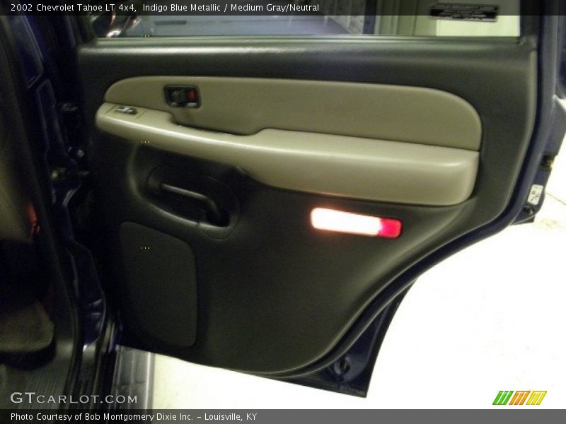 Indigo Blue Metallic / Medium Gray/Neutral 2002 Chevrolet Tahoe LT 4x4