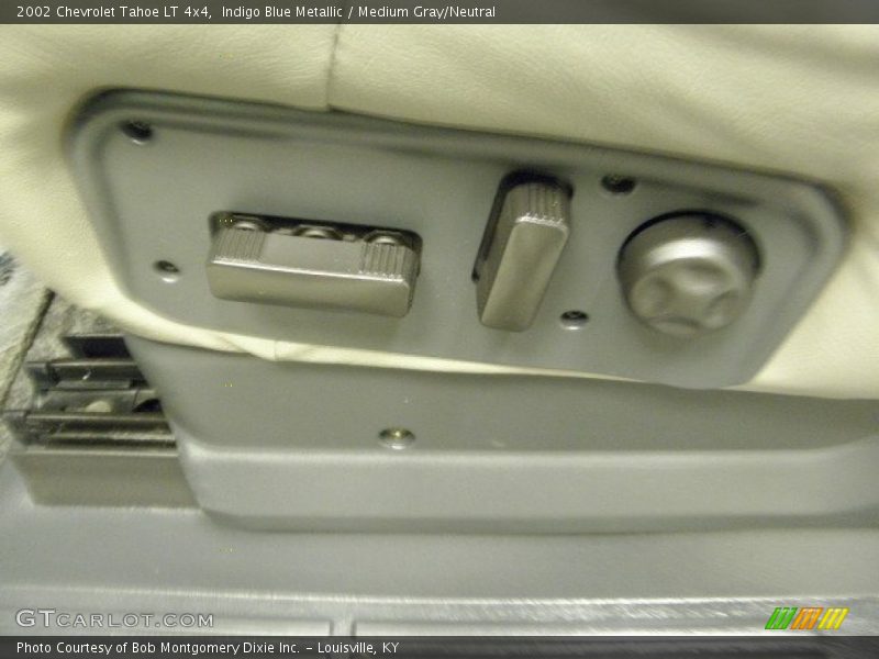 Indigo Blue Metallic / Medium Gray/Neutral 2002 Chevrolet Tahoe LT 4x4
