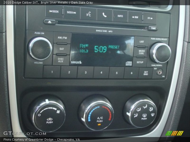 Bright Silver Metallic / Dark Slate Gray 2010 Dodge Caliber SXT