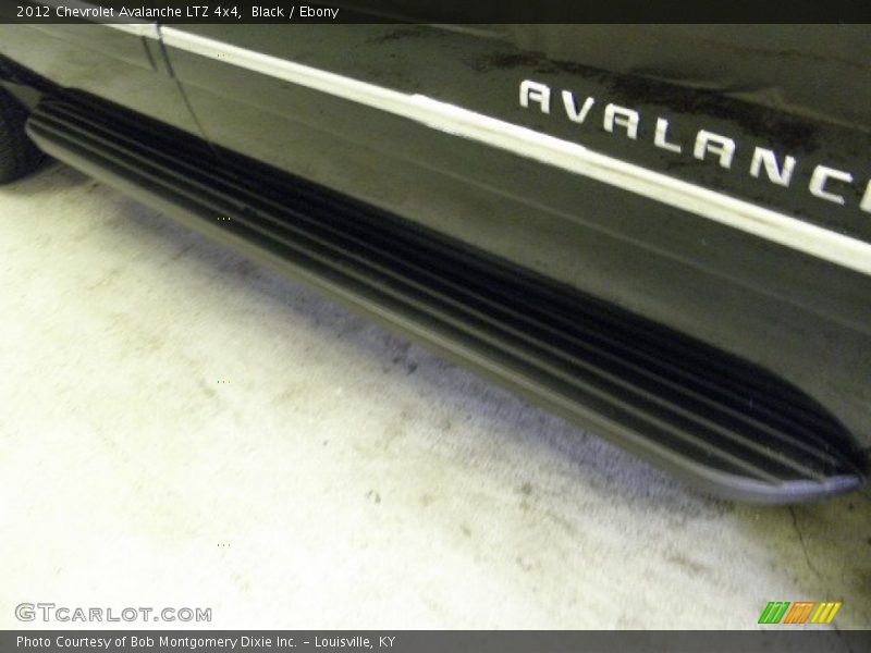 Black / Ebony 2012 Chevrolet Avalanche LTZ 4x4