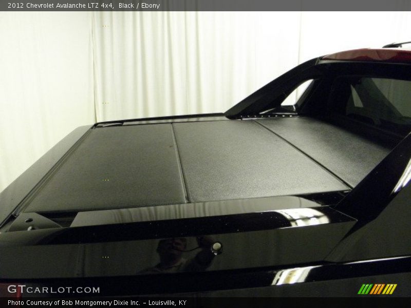 Black / Ebony 2012 Chevrolet Avalanche LTZ 4x4