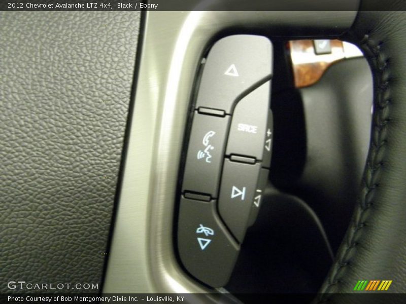 Black / Ebony 2012 Chevrolet Avalanche LTZ 4x4