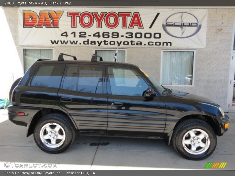 Black / Gray 2000 Toyota RAV4 4WD