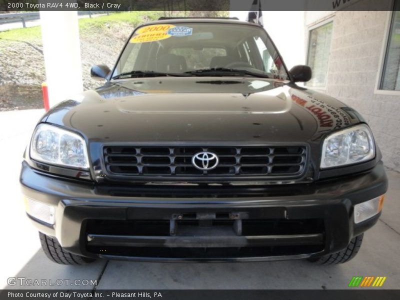 Black / Gray 2000 Toyota RAV4 4WD
