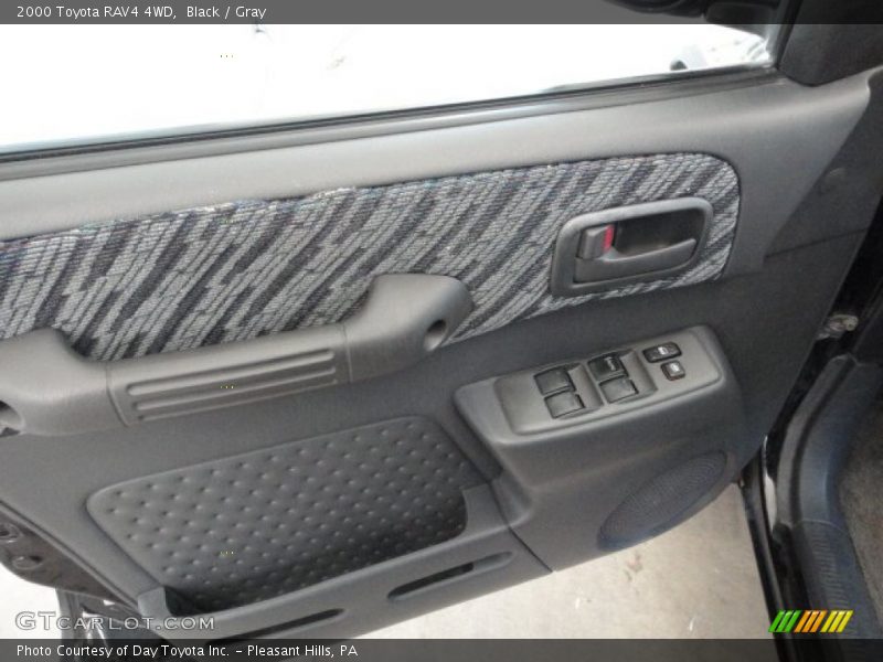 Black / Gray 2000 Toyota RAV4 4WD