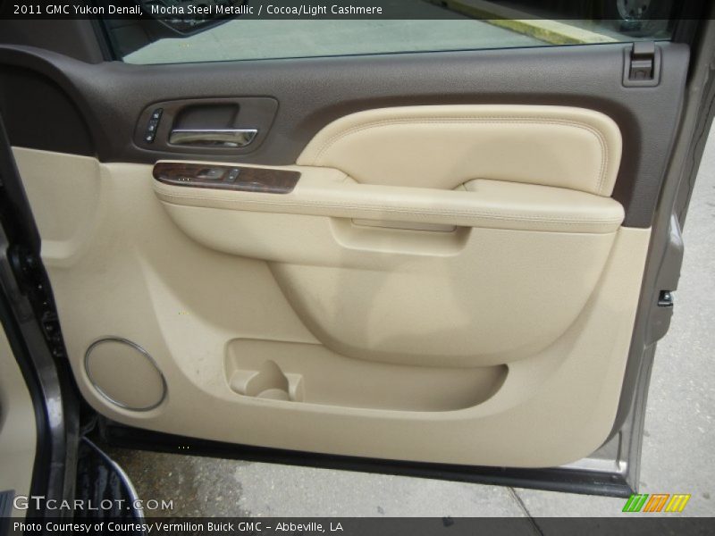 Mocha Steel Metallic / Cocoa/Light Cashmere 2011 GMC Yukon Denali