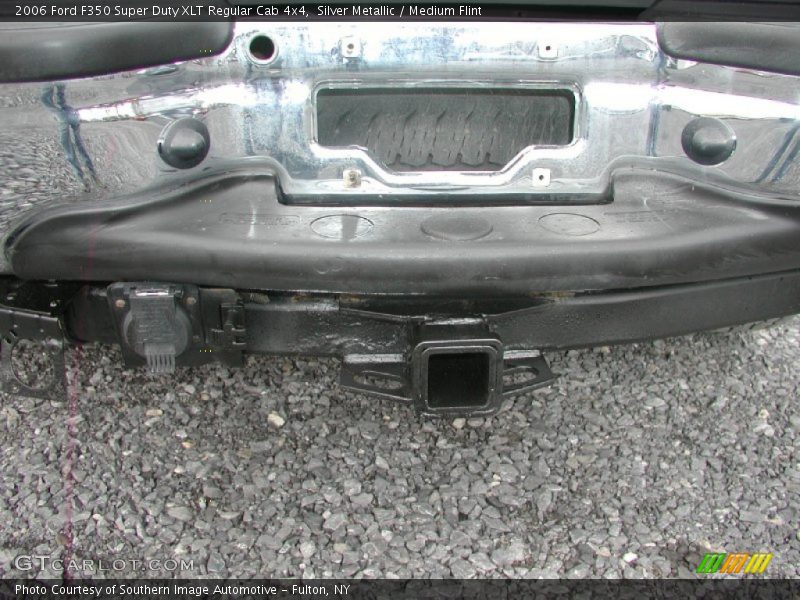 Silver Metallic / Medium Flint 2006 Ford F350 Super Duty XLT Regular Cab 4x4