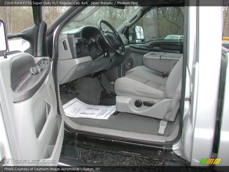  2006 F350 Super Duty XLT Regular Cab 4x4 Medium Flint Interior