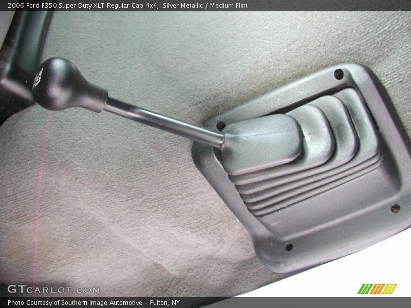 Silver Metallic / Medium Flint 2006 Ford F350 Super Duty XLT Regular Cab 4x4
