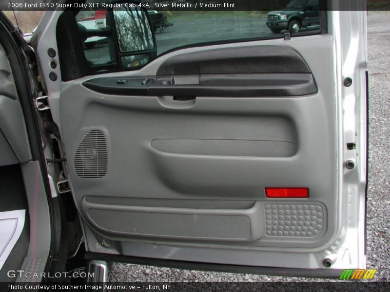 Silver Metallic / Medium Flint 2006 Ford F350 Super Duty XLT Regular Cab 4x4