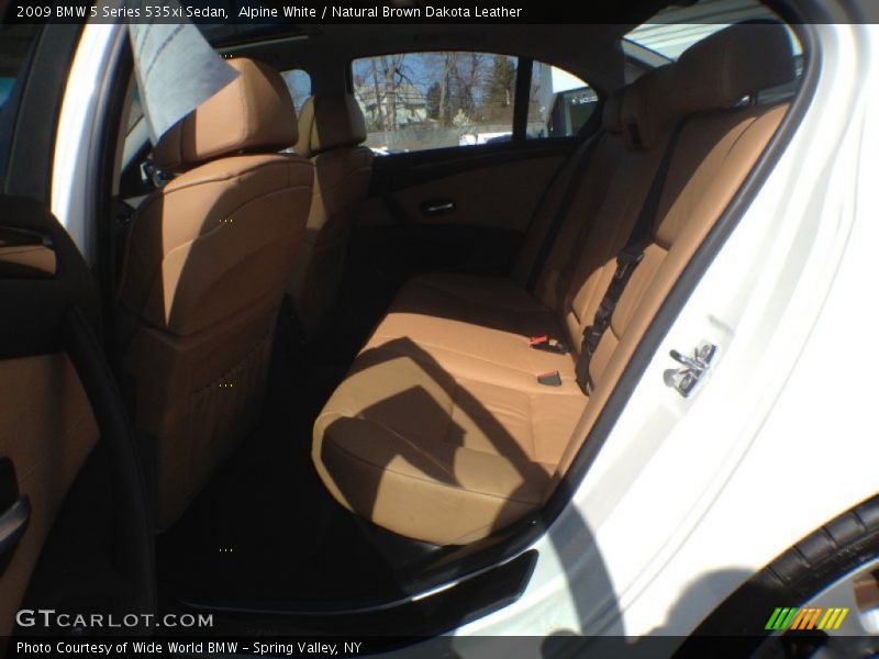 Alpine White / Natural Brown Dakota Leather 2009 BMW 5 Series 535xi Sedan