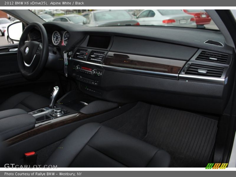 Alpine White / Black 2012 BMW X6 xDrive35i