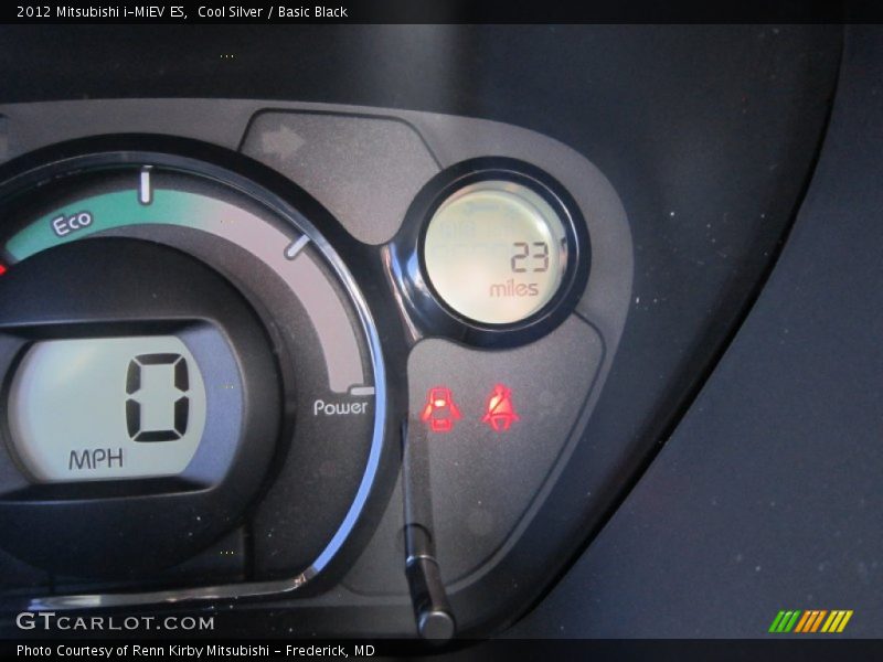 Cool Silver / Basic Black 2012 Mitsubishi i-MiEV ES