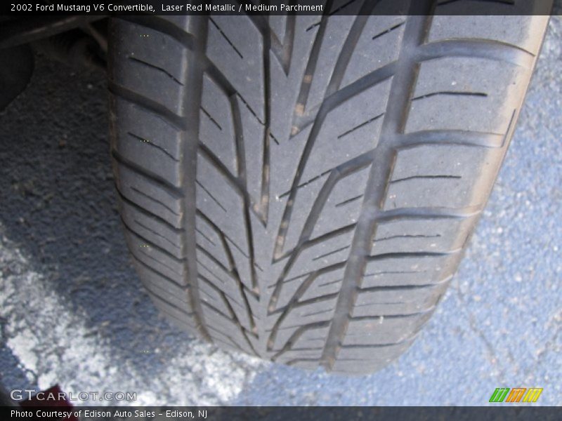 Laser Red Metallic / Medium Parchment 2002 Ford Mustang V6 Convertible