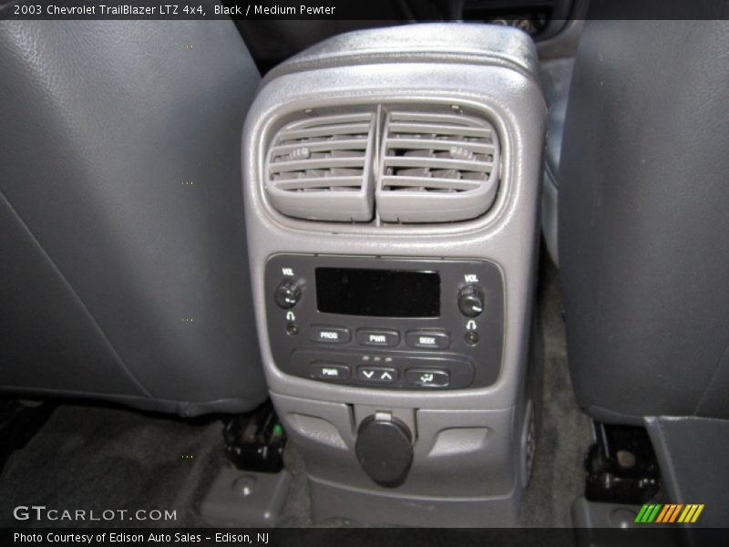 Black / Medium Pewter 2003 Chevrolet TrailBlazer LTZ 4x4