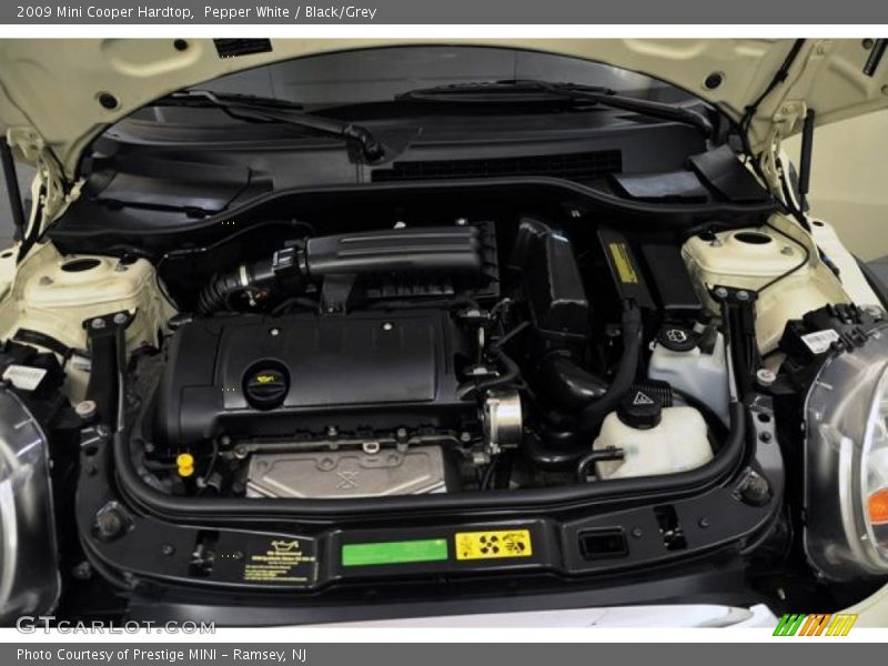 Pepper White / Black/Grey 2009 Mini Cooper Hardtop