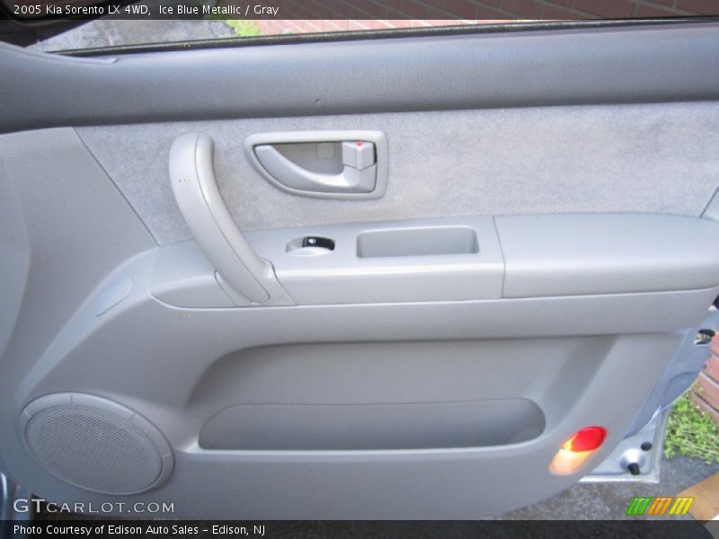 Ice Blue Metallic / Gray 2005 Kia Sorento LX 4WD