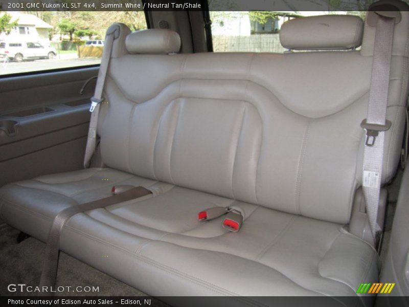 Rear Seat of 2001 Yukon XL SLT 4x4