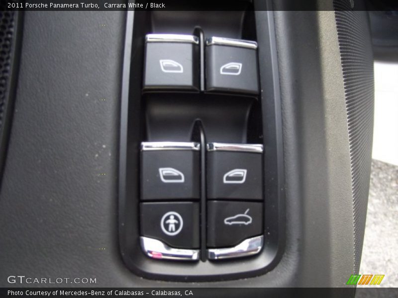 Carrara White / Black 2011 Porsche Panamera Turbo