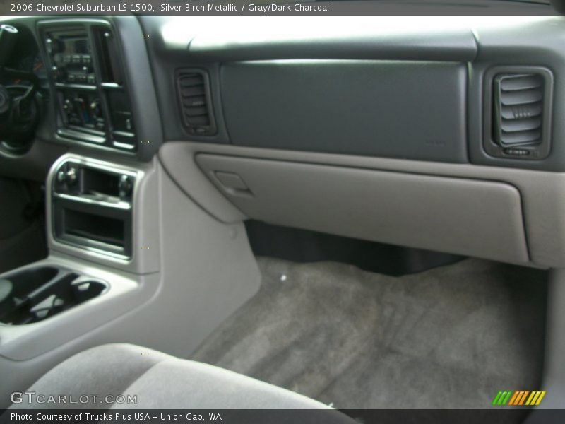 Silver Birch Metallic / Gray/Dark Charcoal 2006 Chevrolet Suburban LS 1500