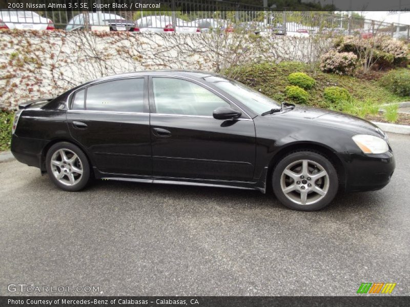 Super Black / Charcoal 2003 Nissan Altima 3.5 SE
