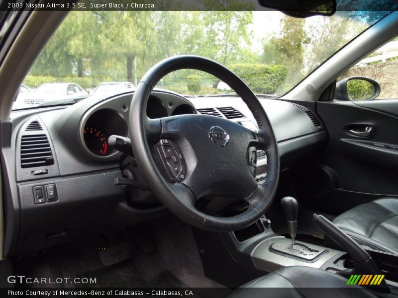 Super Black / Charcoal 2003 Nissan Altima 3.5 SE