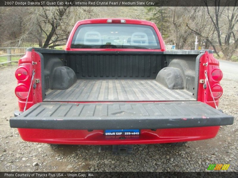 Inferno Red Crystal Pearl / Medium Slate Gray 2007 Dodge Dakota ST Quad Cab 4x4