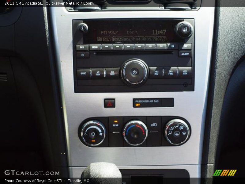 Quicksilver Metallic / Ebony 2011 GMC Acadia SL
