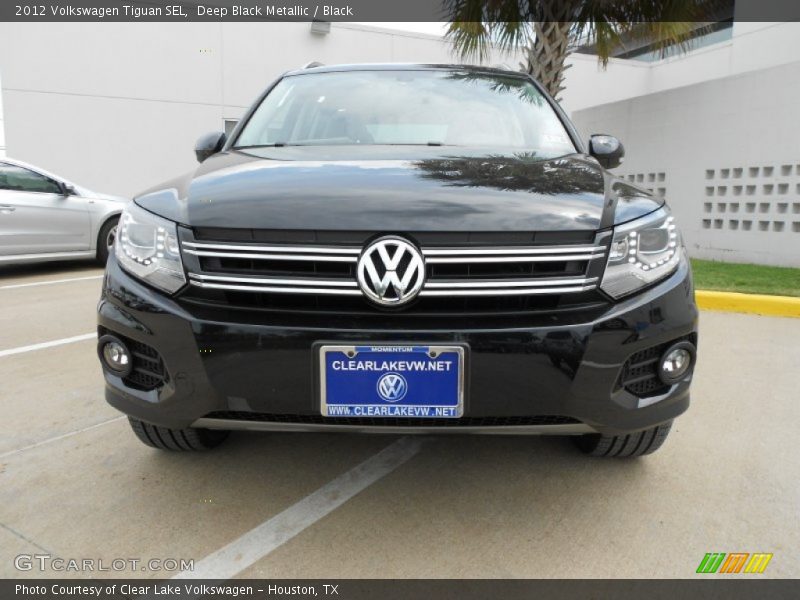 Deep Black Metallic / Black 2012 Volkswagen Tiguan SEL