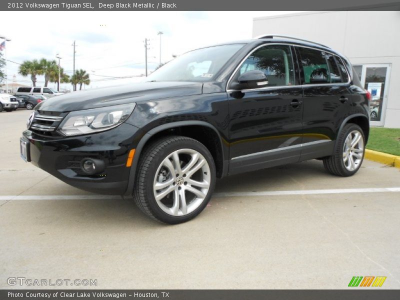 Deep Black Metallic / Black 2012 Volkswagen Tiguan SEL