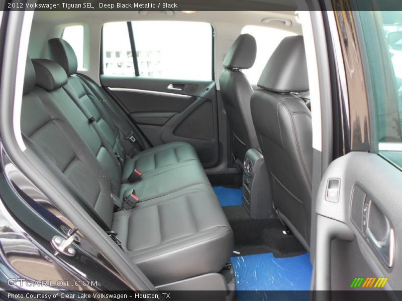 Deep Black Metallic / Black 2012 Volkswagen Tiguan SEL