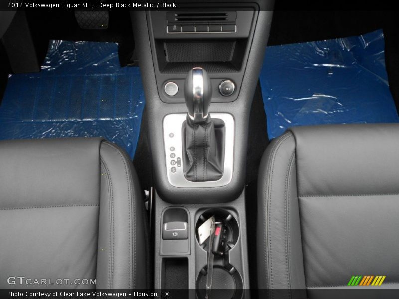 Deep Black Metallic / Black 2012 Volkswagen Tiguan SEL