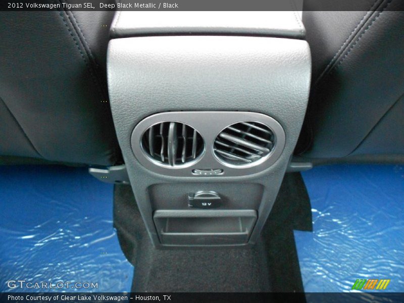 Deep Black Metallic / Black 2012 Volkswagen Tiguan SEL