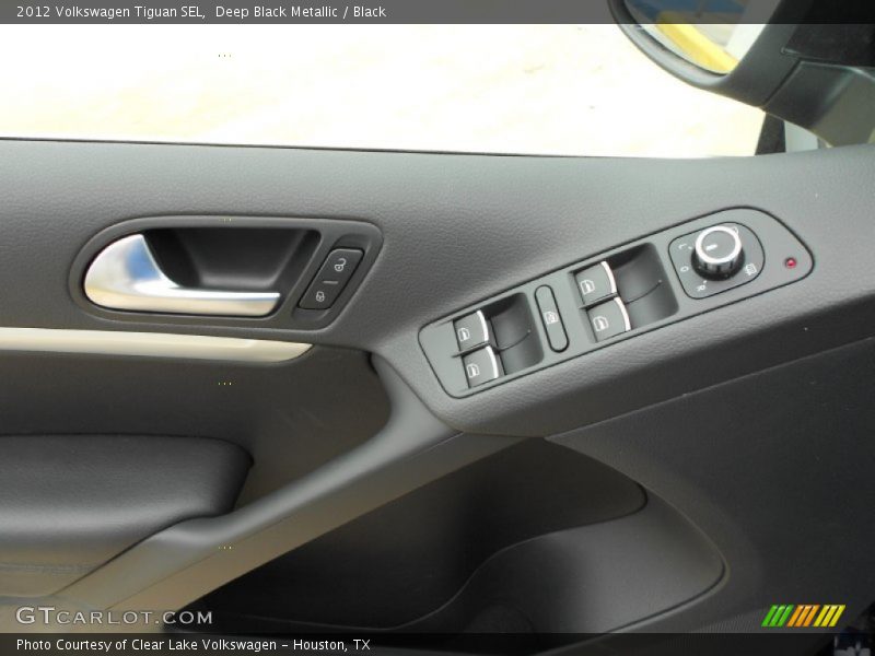 Deep Black Metallic / Black 2012 Volkswagen Tiguan SEL