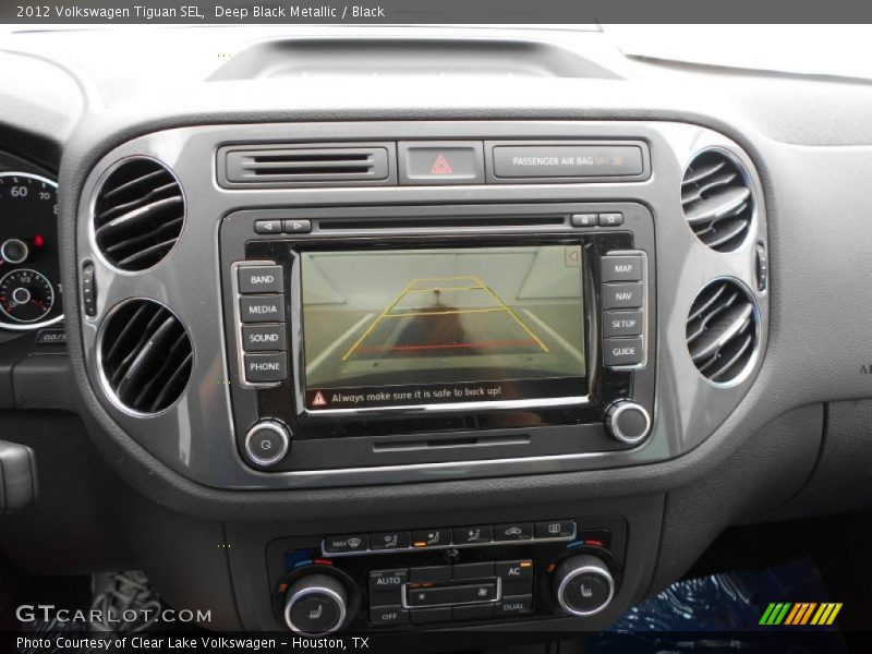 Deep Black Metallic / Black 2012 Volkswagen Tiguan SEL