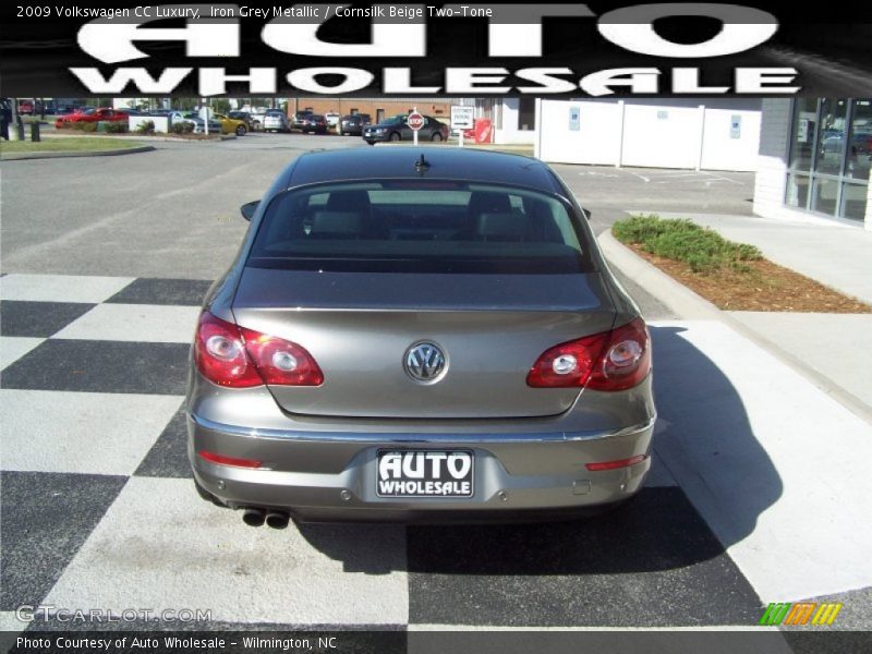 Iron Grey Metallic / Cornsilk Beige Two-Tone 2009 Volkswagen CC Luxury
