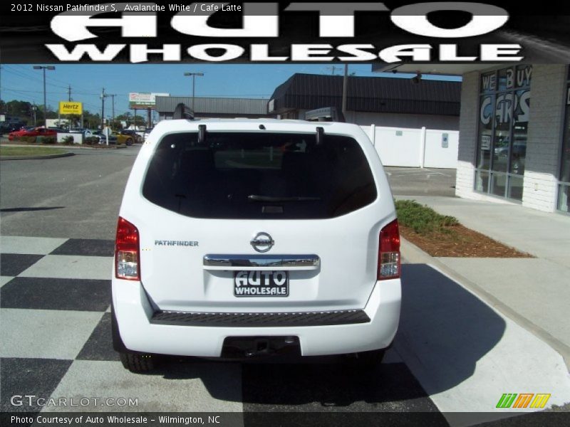 Avalanche White / Cafe Latte 2012 Nissan Pathfinder S