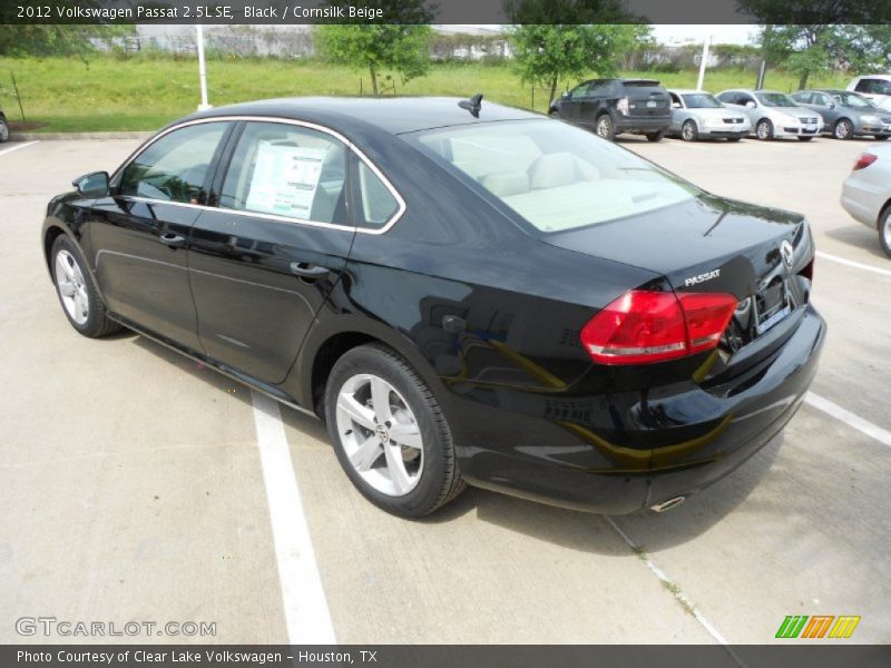 Black / Cornsilk Beige 2012 Volkswagen Passat 2.5L SE