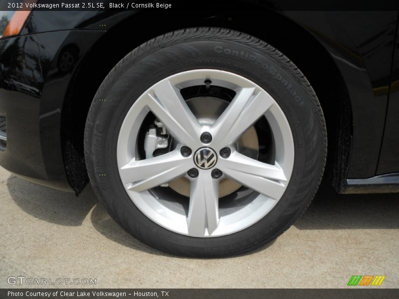Black / Cornsilk Beige 2012 Volkswagen Passat 2.5L SE