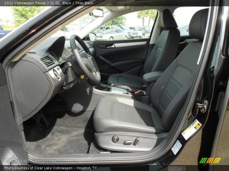 Black / Titan Black 2012 Volkswagen Passat 2.5L SE