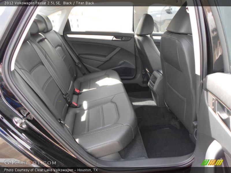 Black / Titan Black 2012 Volkswagen Passat 2.5L SE