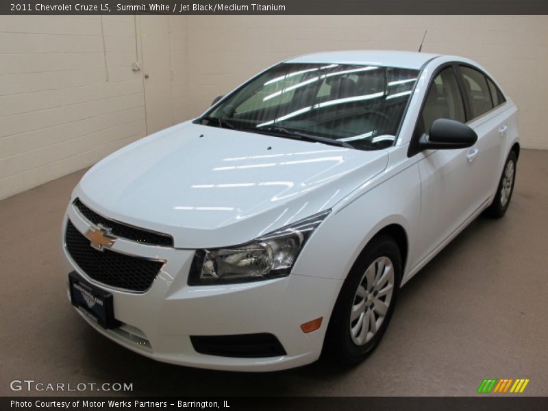 Summit White / Jet Black/Medium Titanium 2011 Chevrolet Cruze LS