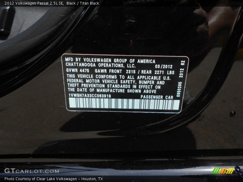 Black / Titan Black 2012 Volkswagen Passat 2.5L SE