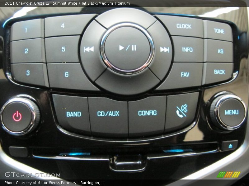 Controls of 2011 Cruze LS