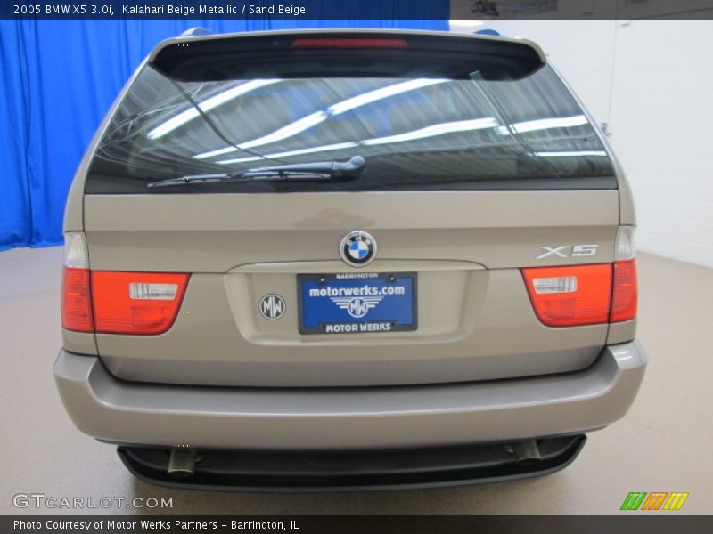 Kalahari Beige Metallic / Sand Beige 2005 BMW X5 3.0i