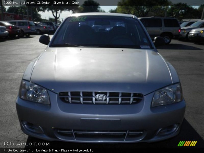 Silver Mist / Gray 2002 Hyundai Accent GL Sedan